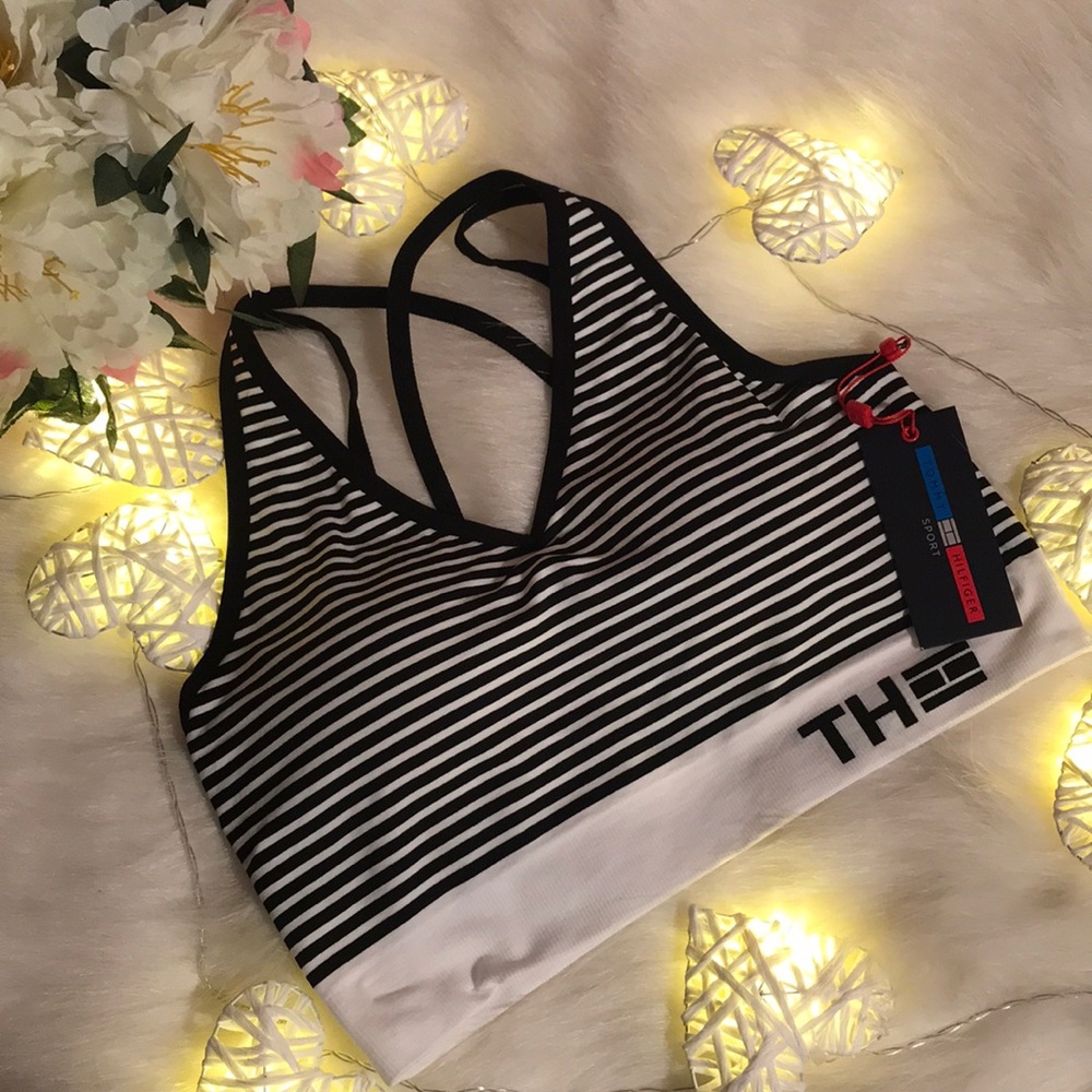 💥SALE💥 TOMMY HILFIGER SPORT BRA.